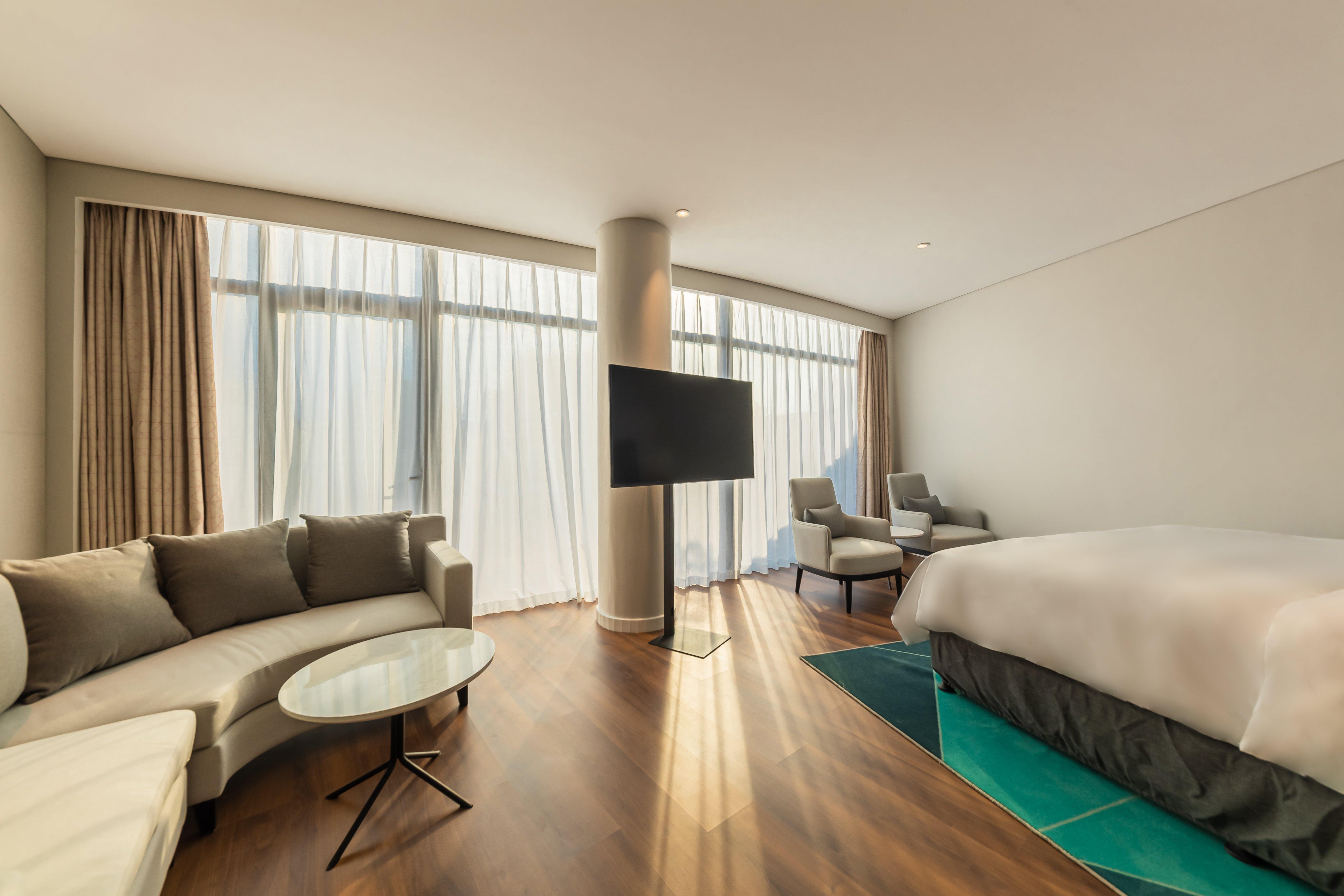 Holiday Inn Express Yichang Riverside By Ihg Zewnętrze zdjęcie