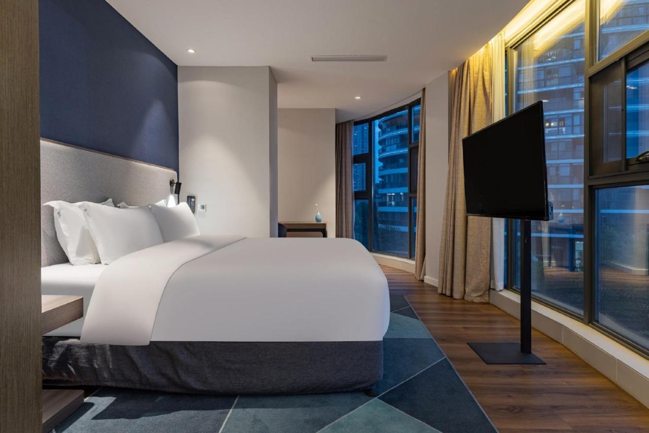 Holiday Inn Express Yichang Riverside By Ihg Zewnętrze zdjęcie
